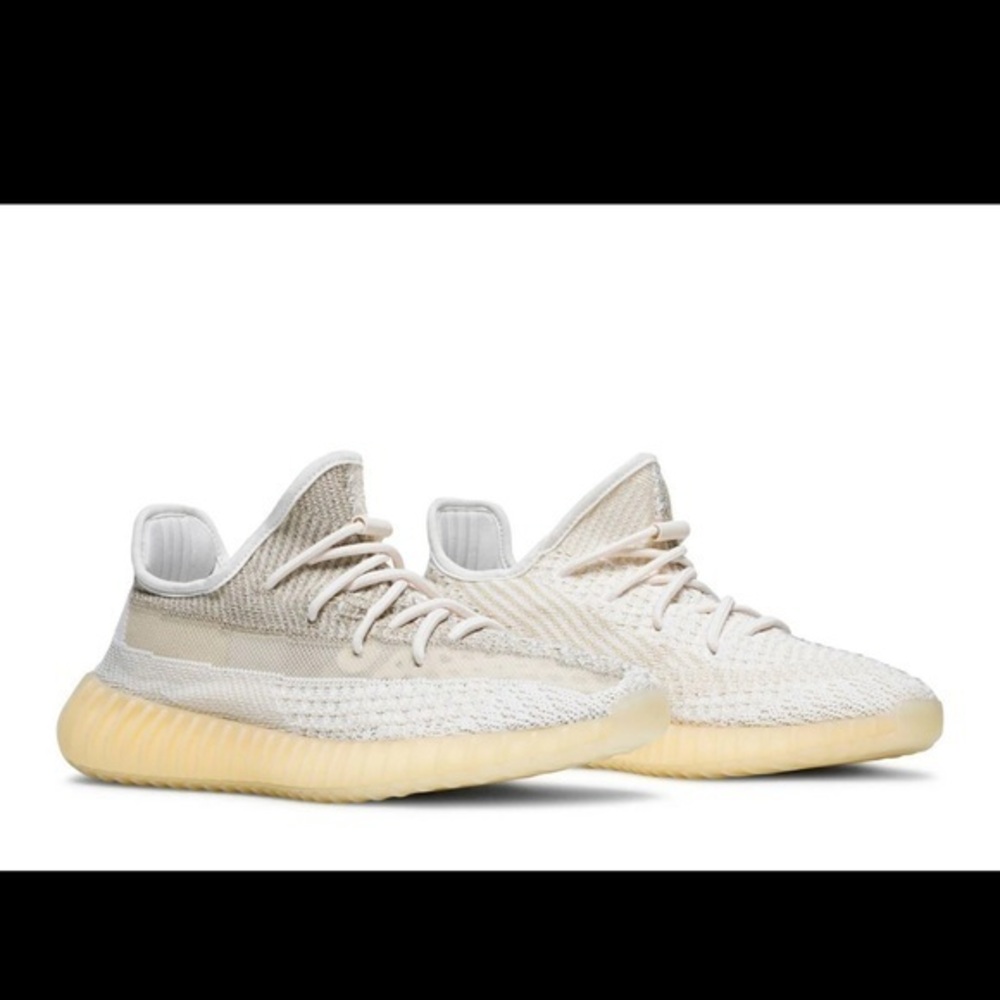 adidas Yeezy Boost 350 V2 men’s size 7 woman’s size 9
Authentic